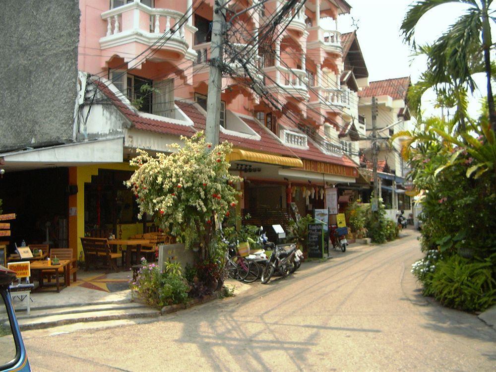 The Britannia Hotel Chiang Mai Exterior foto